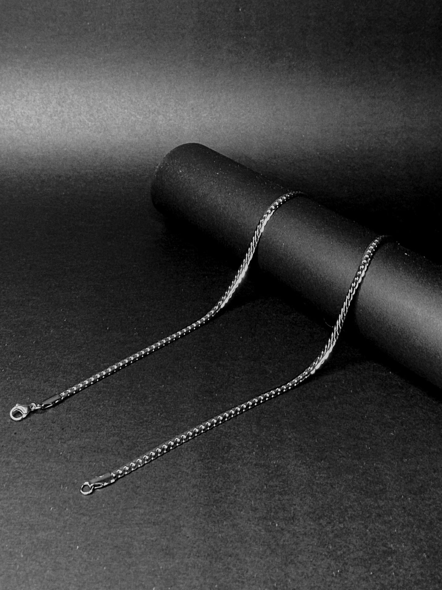 Flat Snake Curb Chain